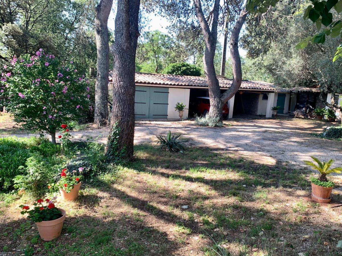 Mazet Proche Golf Nîmes Exterior foto